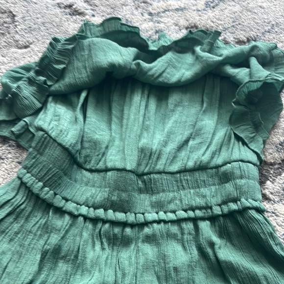 Green Ruffled Strapless Romper - Picture 3 of 6